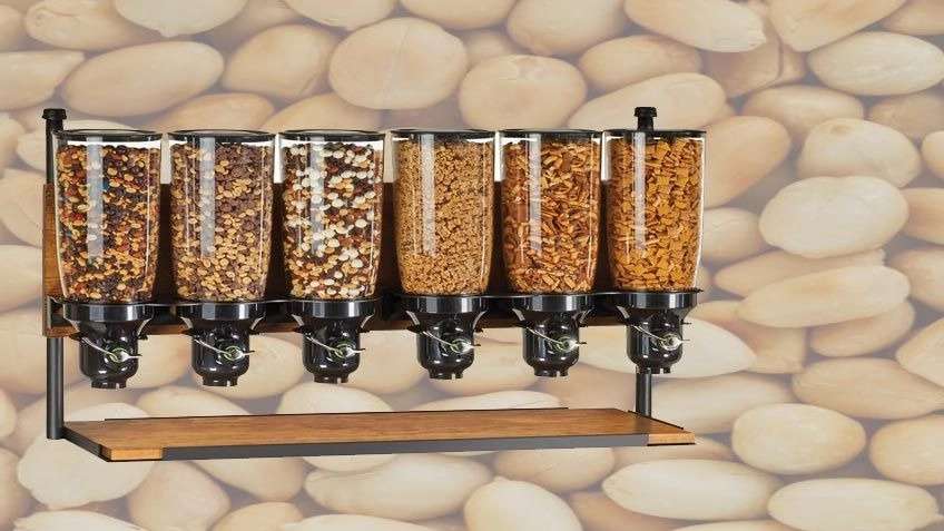 الینا استند